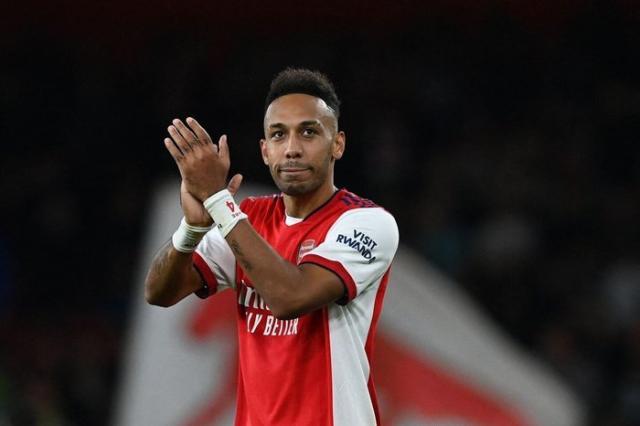 传巴萨接近租入奥巴梅扬，送不走登贝莱也能签？